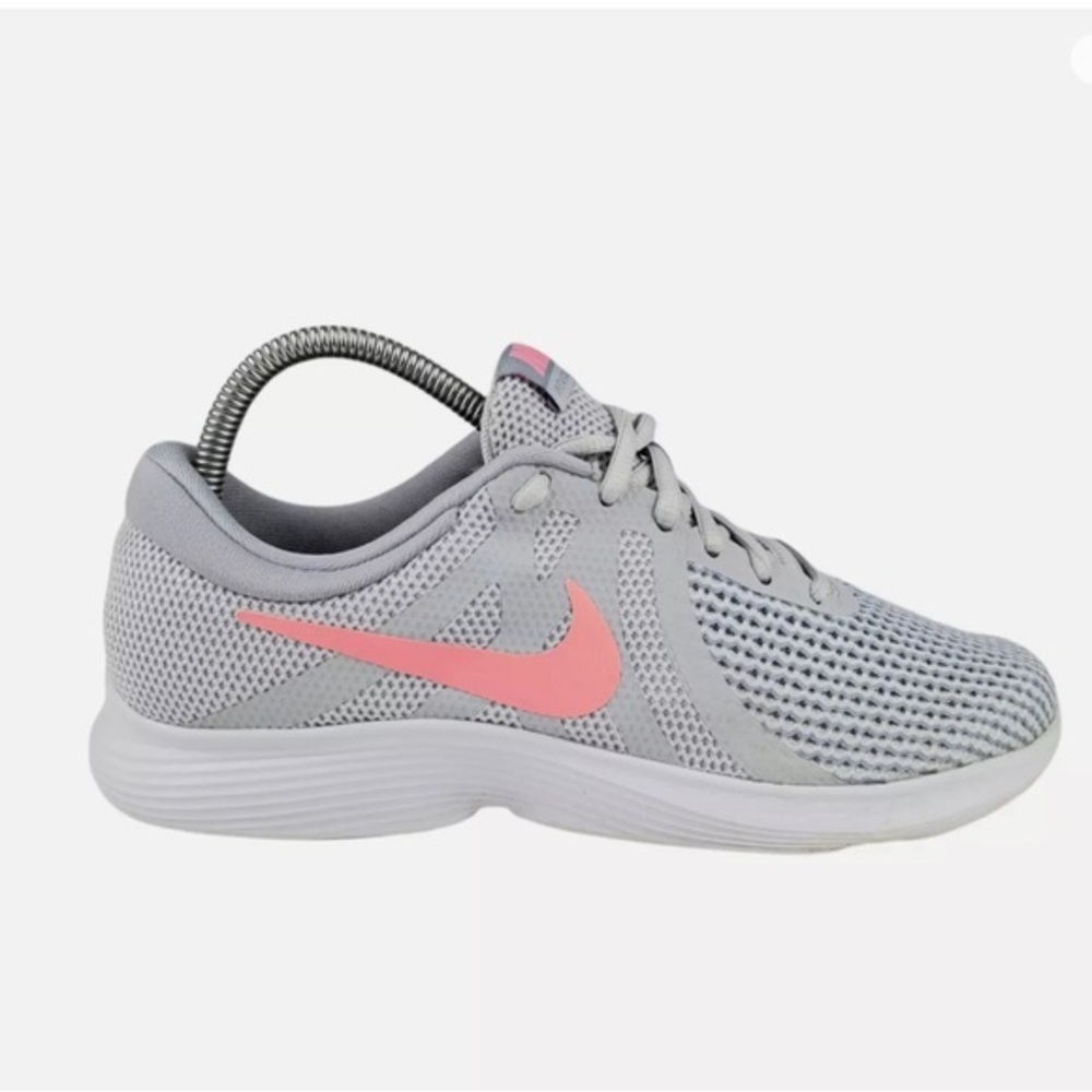 ☑️💗NIKE Revolution 4 908999-016 Women's Running Grey Pink Shoes Size 8 💗☑️